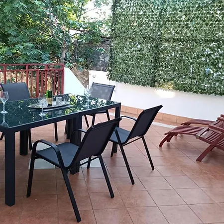 Studio Jemi Apartmán *